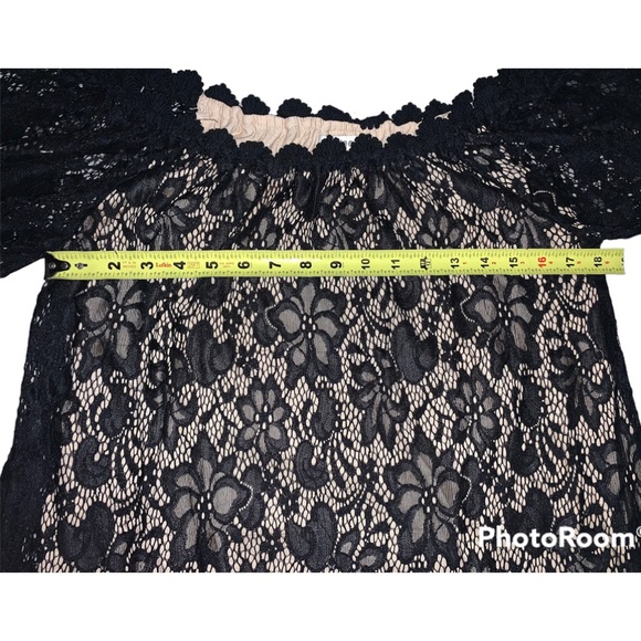 ⭐️PRICE FIRM⭐️ Black Off The Shoulder Lacey Dress - Picture 7 of 9